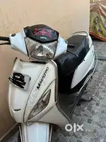 Maestro scooty