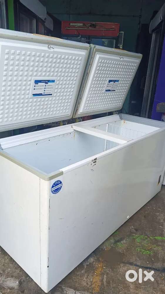 BLUE STAR 500 L DEEP FRIZEER GOOD WORKIN CONDITION