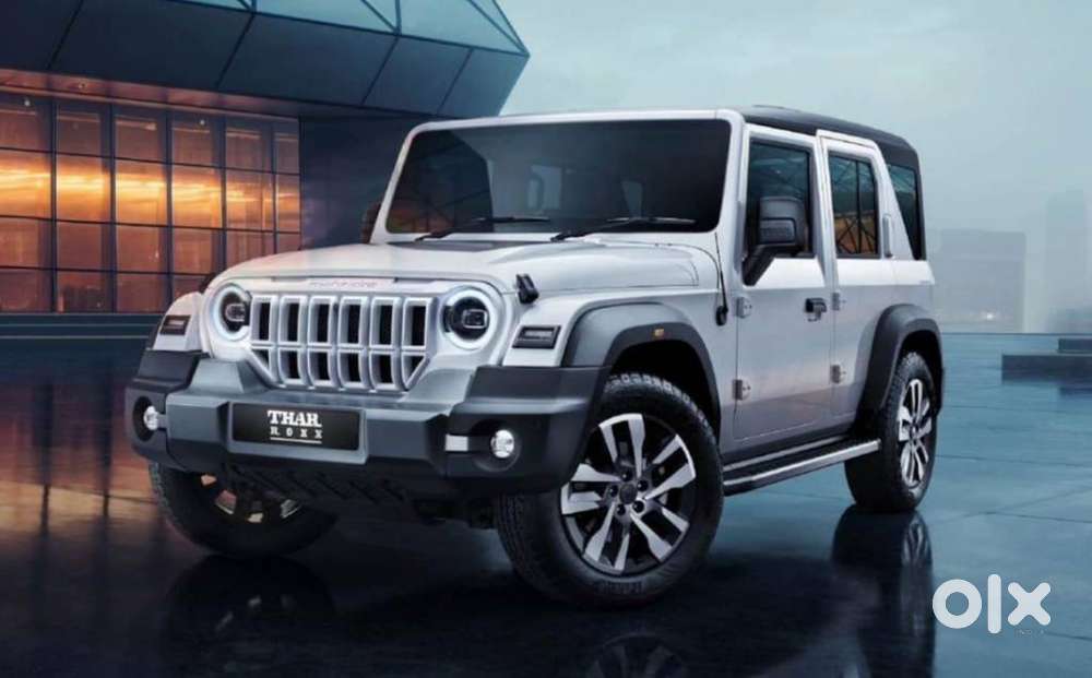 Mahindra Thar Roxx AX7L RWD AT, 2025