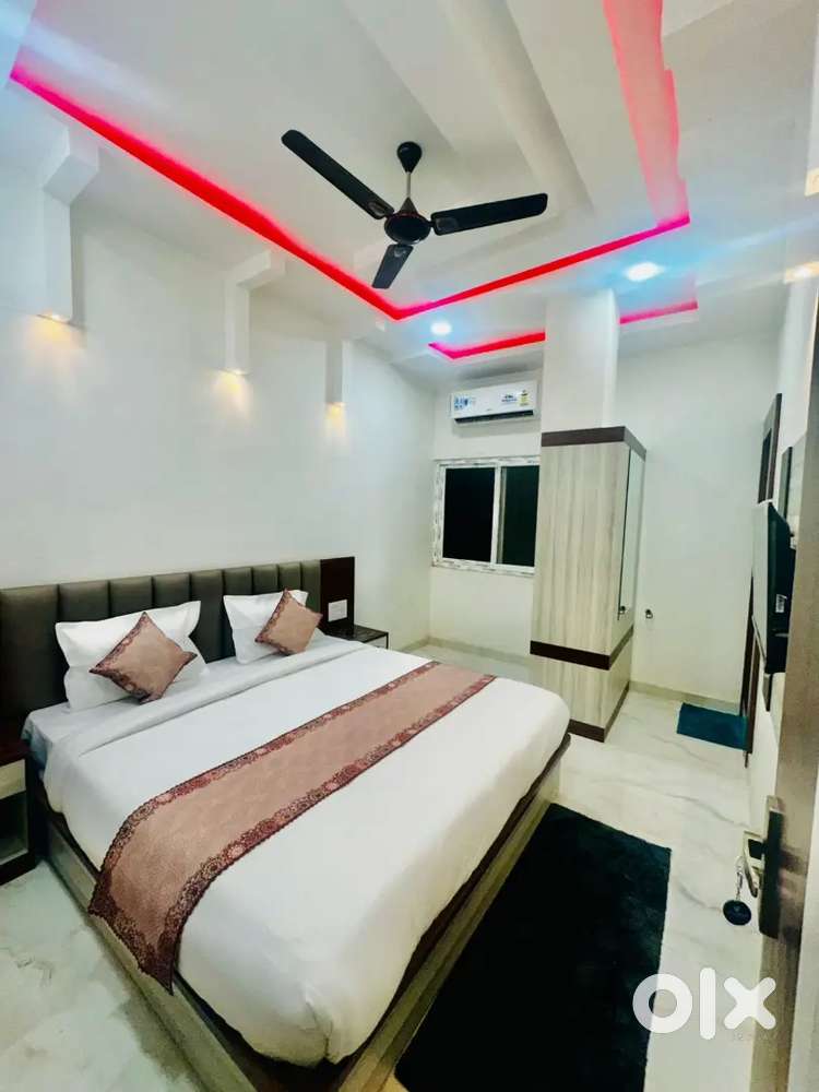 only girl hotels me kam hai 24 haurse  ke liye chahiye