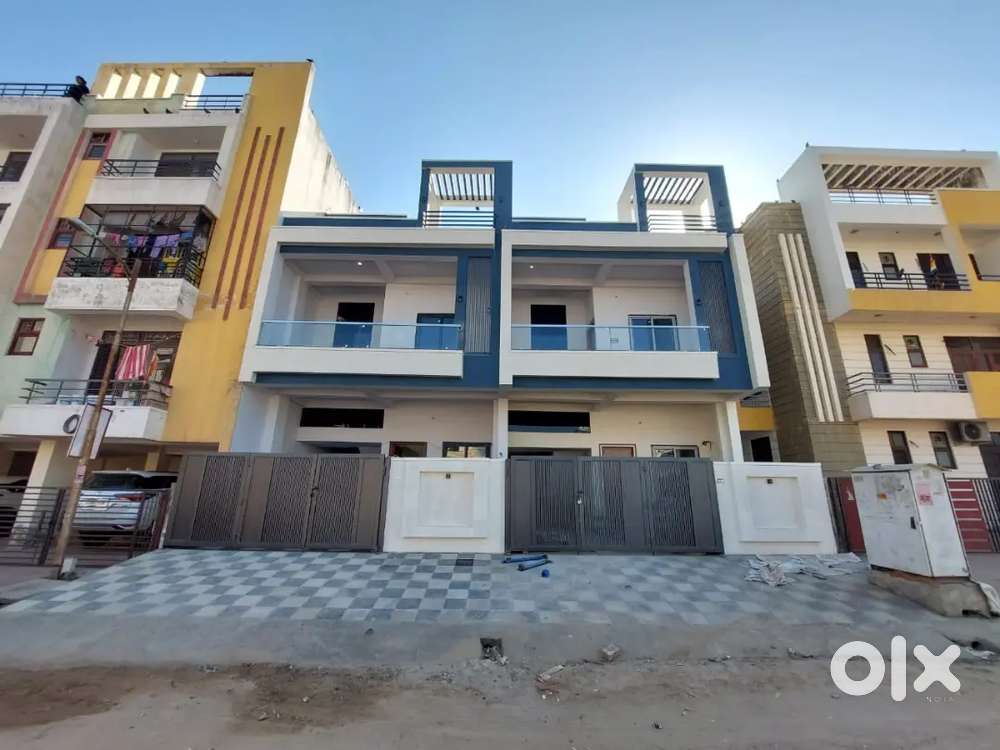 4BHK Luxurious Villa Available On Kalwar