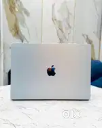 Mac book 2025 m4 chip 15 inch non active sky blue colour