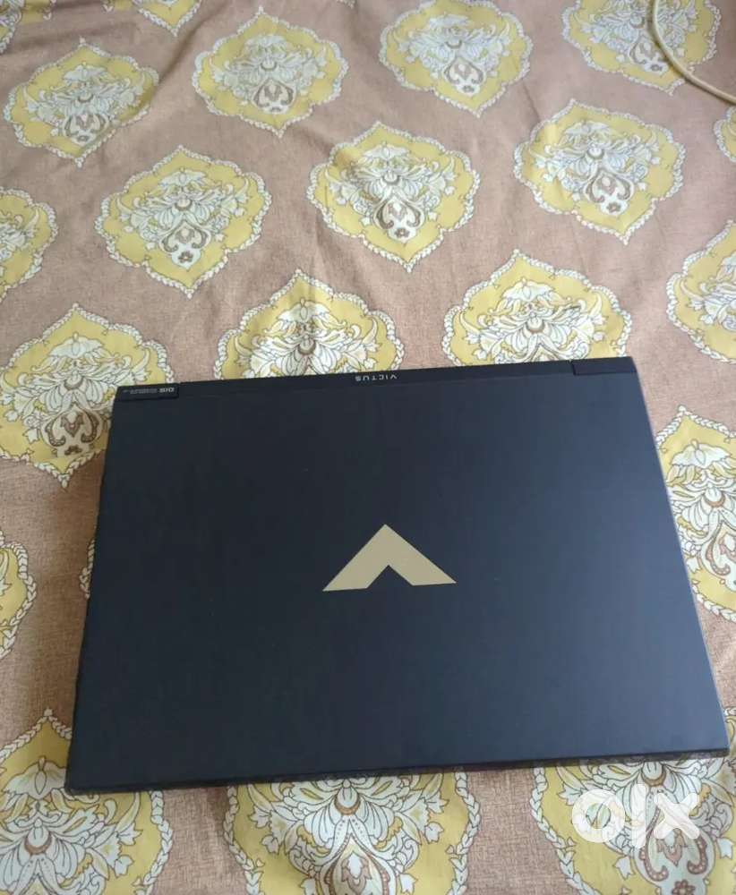 Hp victus full new condition