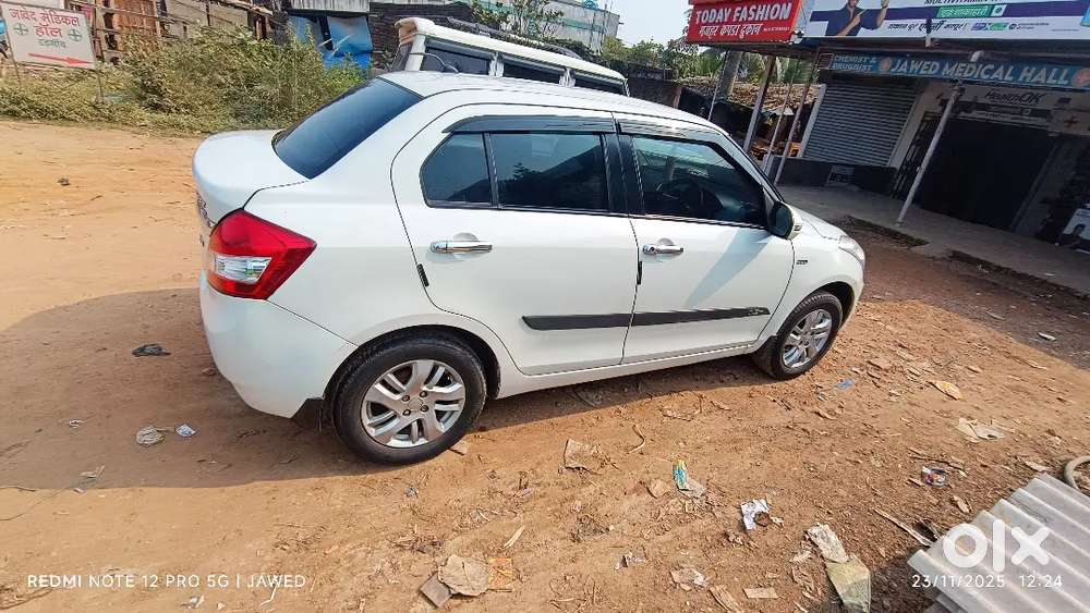 Maruti Suzuki Swift Dzire 2013 Diesel 65000 Km Driven