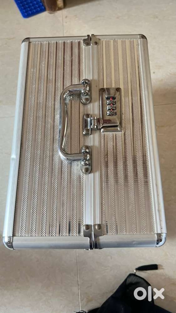 Makeup vanity, make up box,make up storage