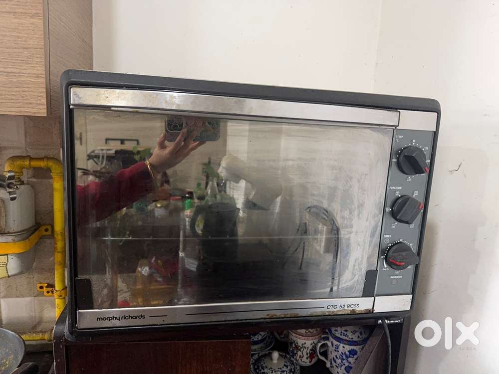 Morphy Richards OTG (52L)