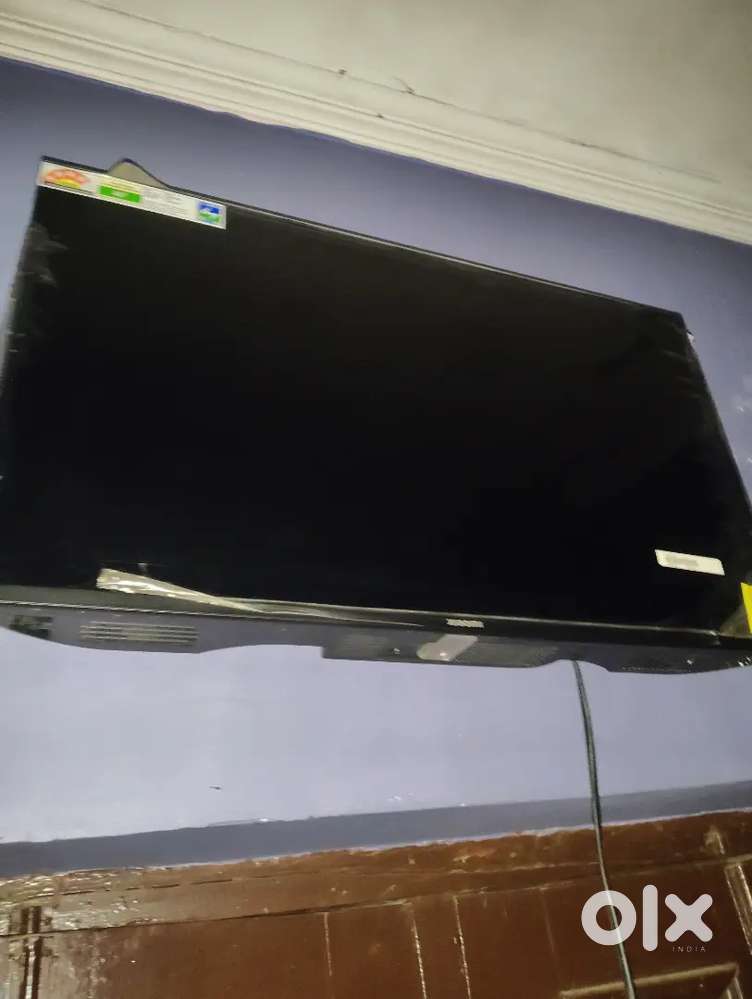 Brand new tv h use bhi nahi kiya jada