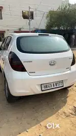 Hyundai New i20 2012 Diesel 120000 Km Driven