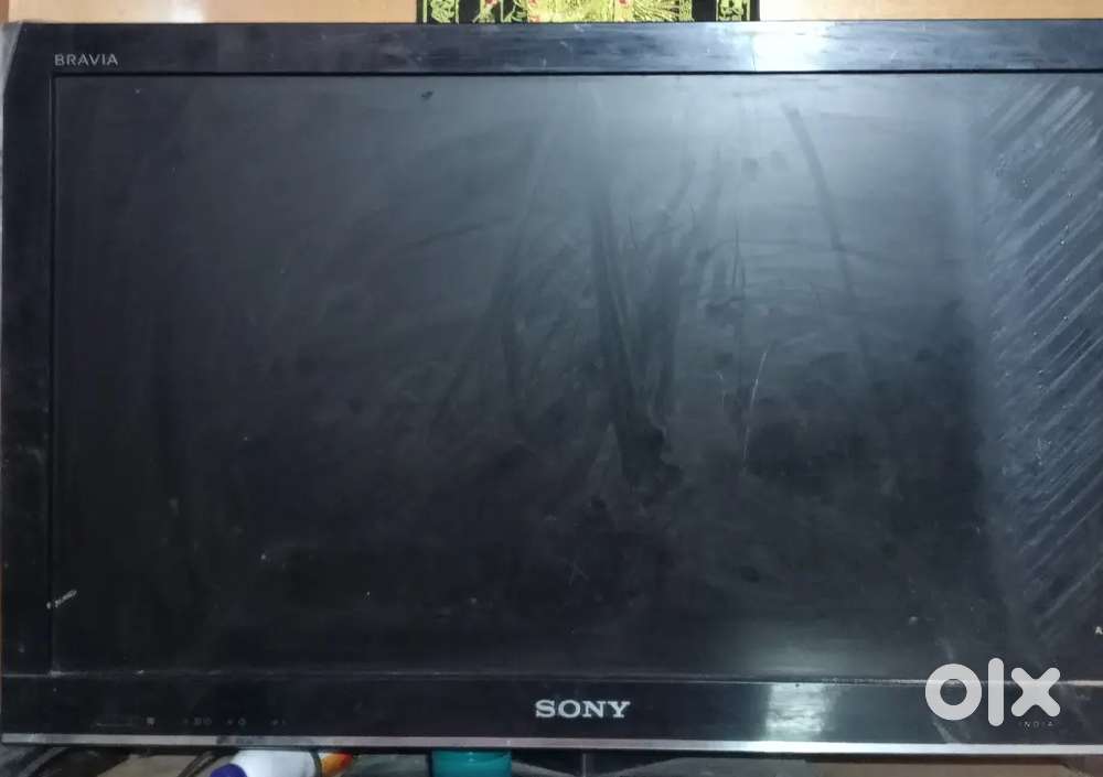 Sony tv 6yrs old