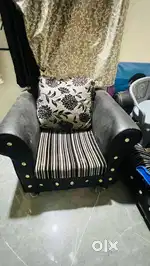 2 chair of sofa