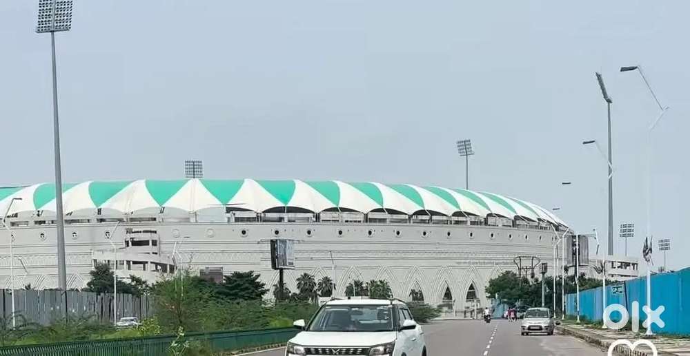 STP चौराहा शालीमार वन नियर इकाना स्टेडियम के नजदीक आवासीय प्लॉट