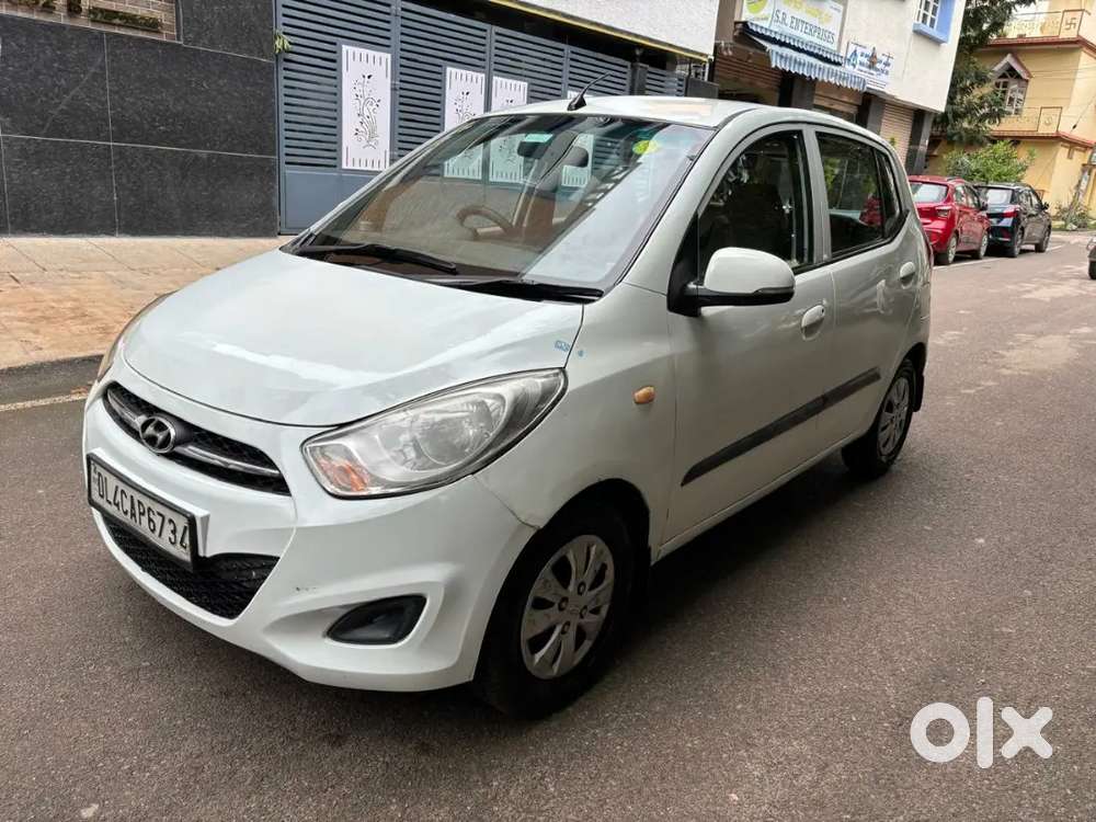 Hyundai i10 2011 Petrol 68000 Km Driven