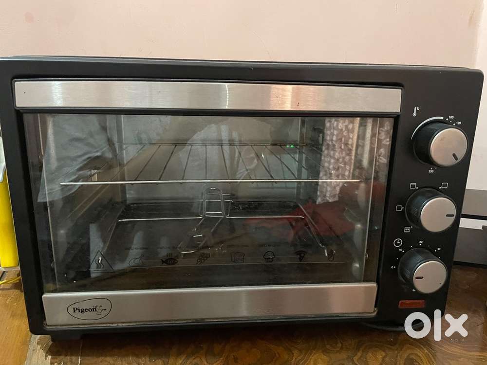 Oven toaster and griller