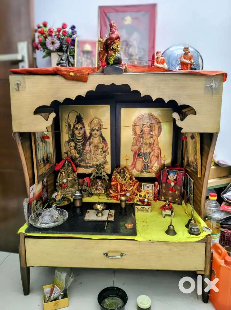 Beautiful Wooden Mandir with Spacious Drawer – Excellent Condition