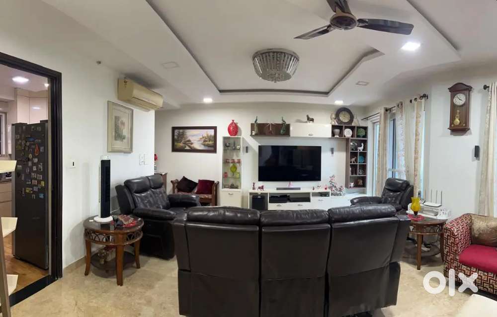 METRO ZONE APARTMENT 2 BHK SALE ..VR MALL BACK SIDE