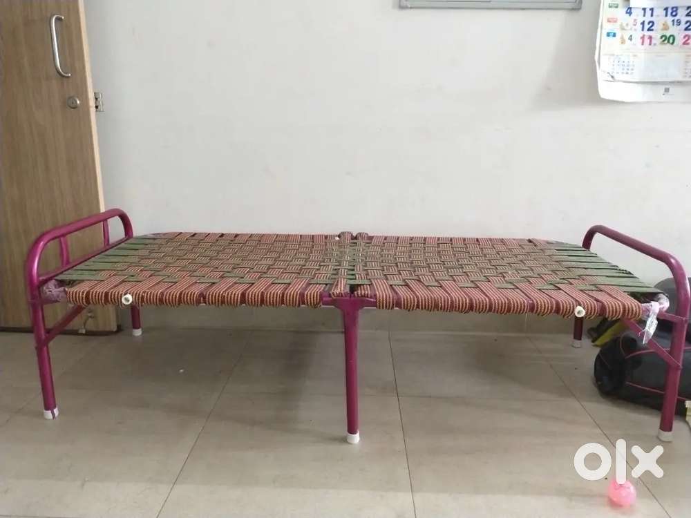 Portable Metal Iron Folding Bed 