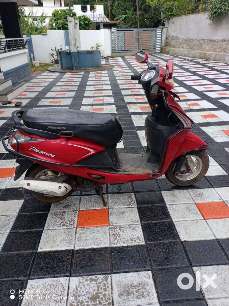 Hero pleasure 2016 red