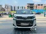 Toyota VELLFIRE 2.5 Executive Lounge, 2022, Petrol