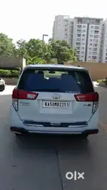 Toyota Innova Crysta 2022