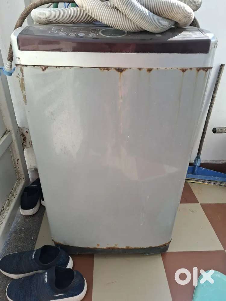 An old 2012's washing machine