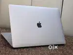 Apple Macbook Pro i7 16GB Ram 512GB Apple SSD Touchbar Touch ID