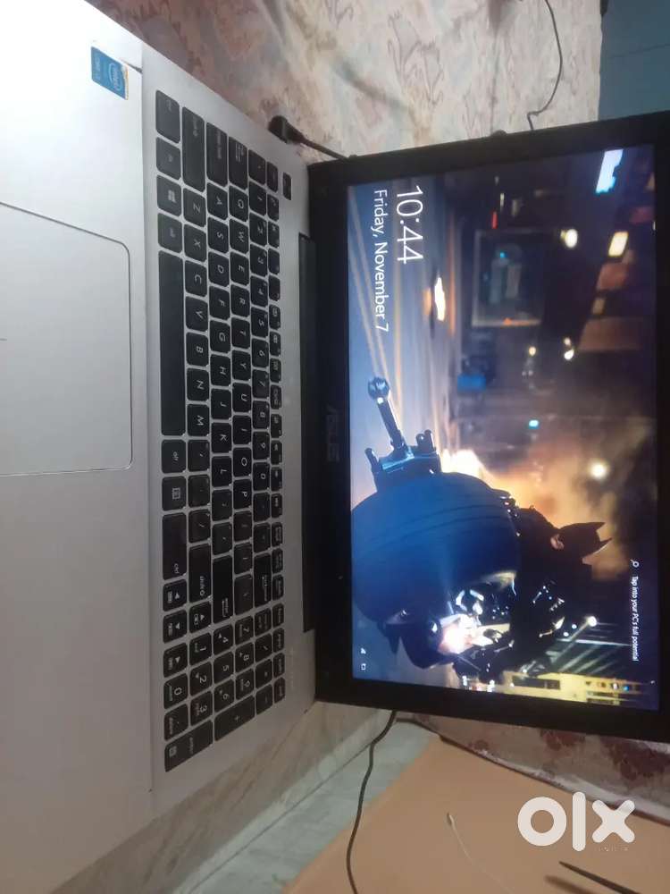 Asus Laptop — 5th Gen Intel Core i3  4GB RAM  1 TB HDD + 128 GB SSD