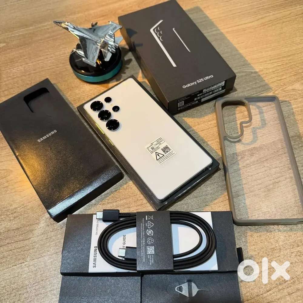 Selling my Samsung S25 Ultra with Bill, Box & Warranty