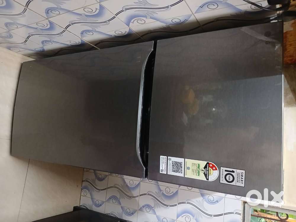 LG REFRIGERATOR GLN292DDSY DAZZEL STEEL 242 LTR