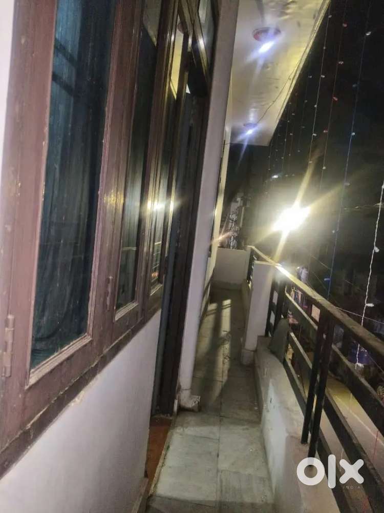 Girls’ PG Rooms All type's Behind Lucknow university