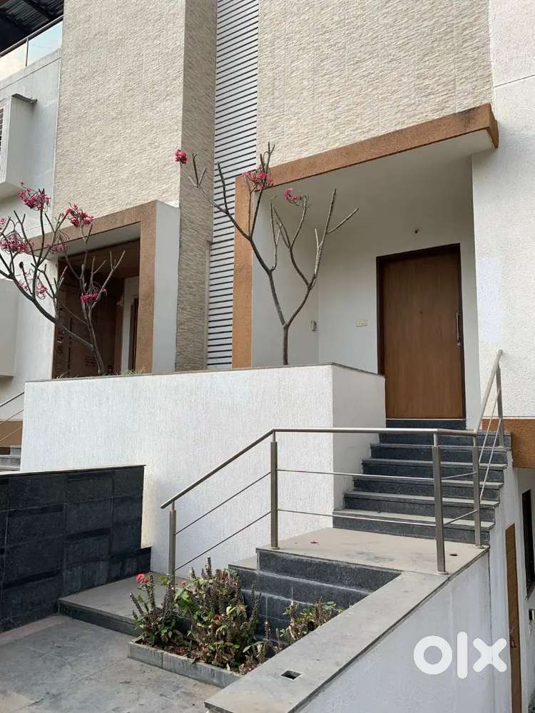 Premium Bunglow,@bavdhan nr chandani chowk,7.5 cr with all luxurious
