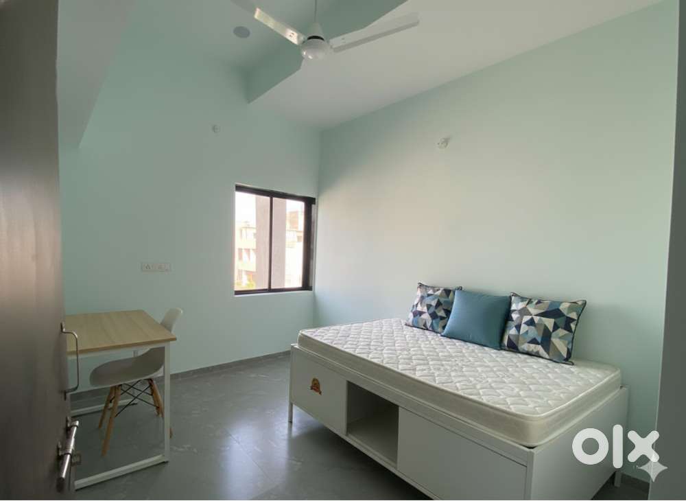 Rooms on Rent - Twin Sharing Basis