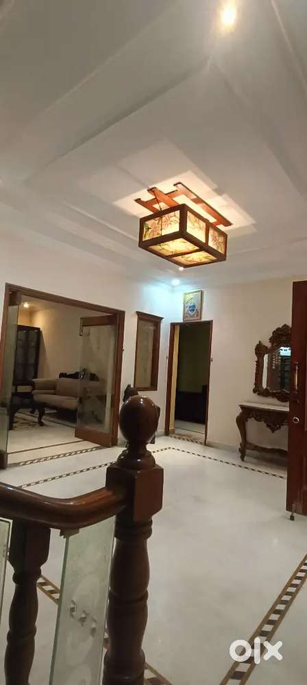 HOUSE 4BHK FOR SALE IN BANJARA HILLS ROAD NO-11