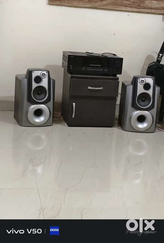 Onkyo avr top condition -no remote