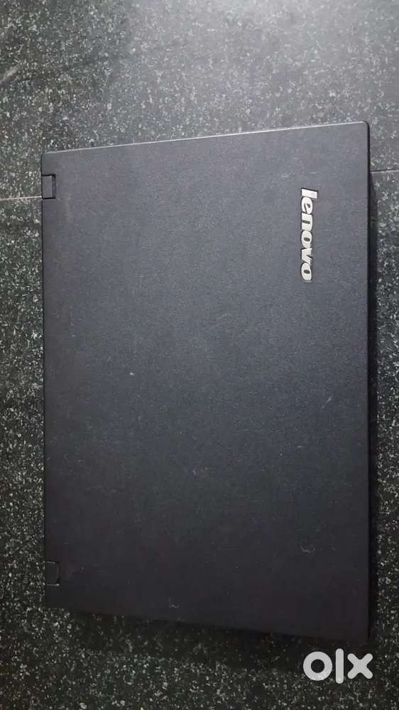 Lenovo e49pentium 8gbram 500gb hard disk