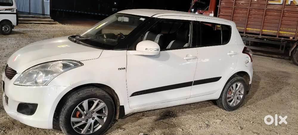 Maruti Suzuki Swift 2014 Diesel 151000 Km Driven