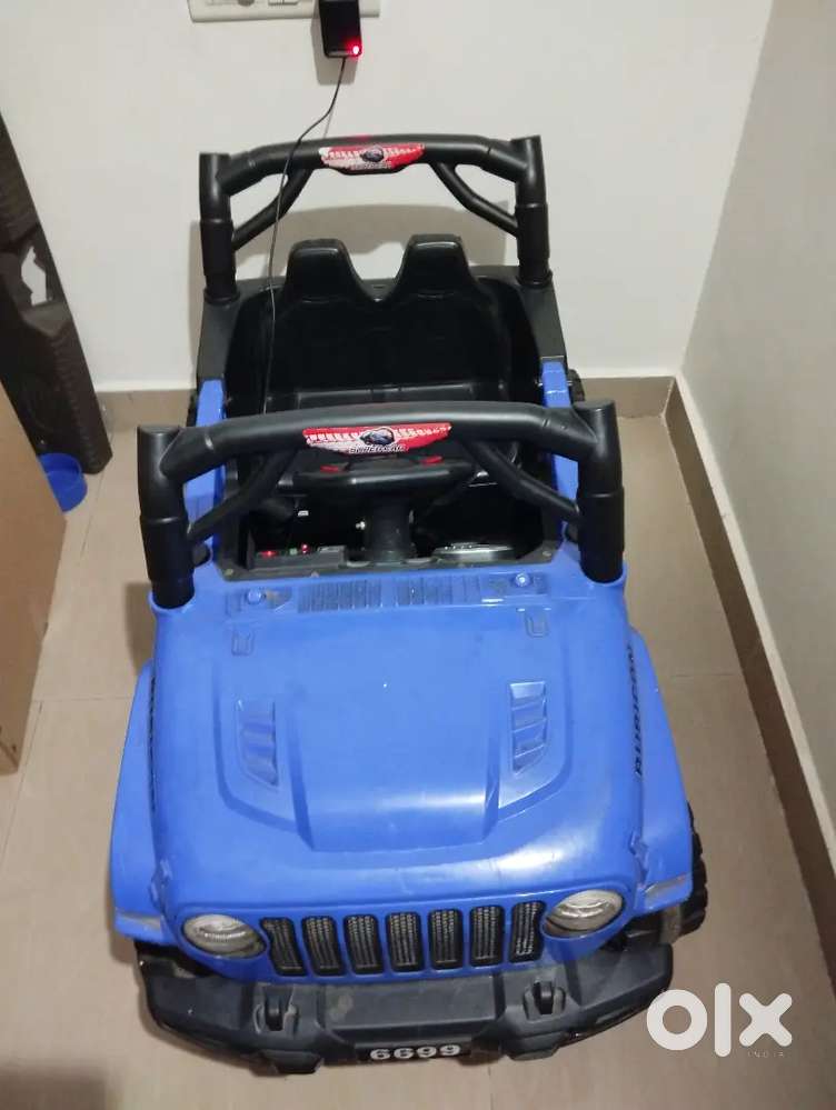 Toy electric car for children upto 20 kg