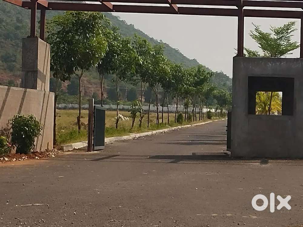 PLOT FOR SALE. VUDA APPROVED.