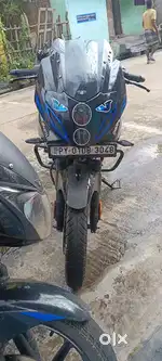 Pulsar 220 f  2024 model