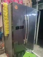 Dubble door refrigerator 665L
