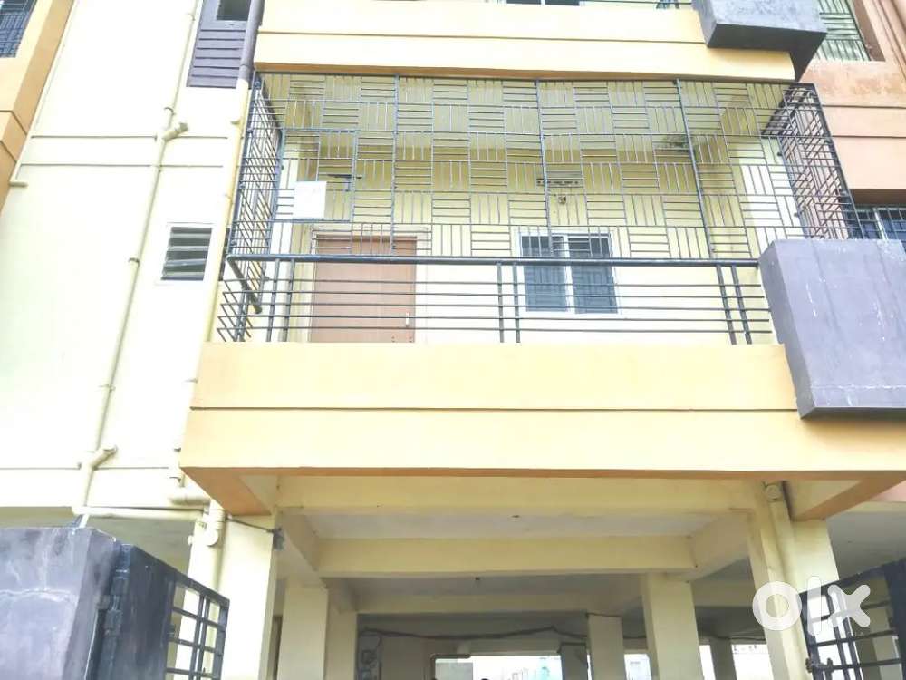 2 BHK_Ground Floor_5300 Per Sq. Ft. Include Parking_North South Face