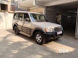 Mahindra Scorpio 2002-2013 2.6 SLX, 2003, Diesel