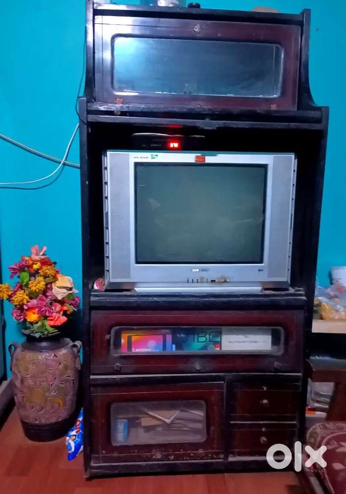 Samsung 21 Tv with Airtel dishtv, Box complete set