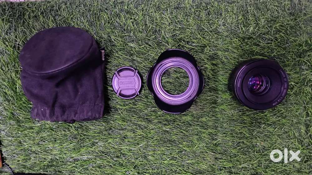 Canon 50mm 1.8 lens