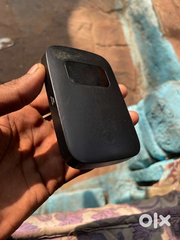 JioFi3 4G Hotspot 4G Router (150Mbps)