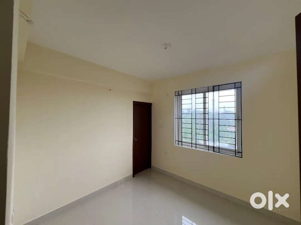 2 bhk flat puzhakkal for bachelors