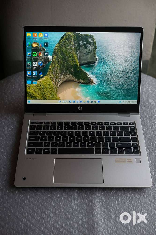 HP ProBook AMD Ryzen 7 pro 4750U With Radeon graphics.