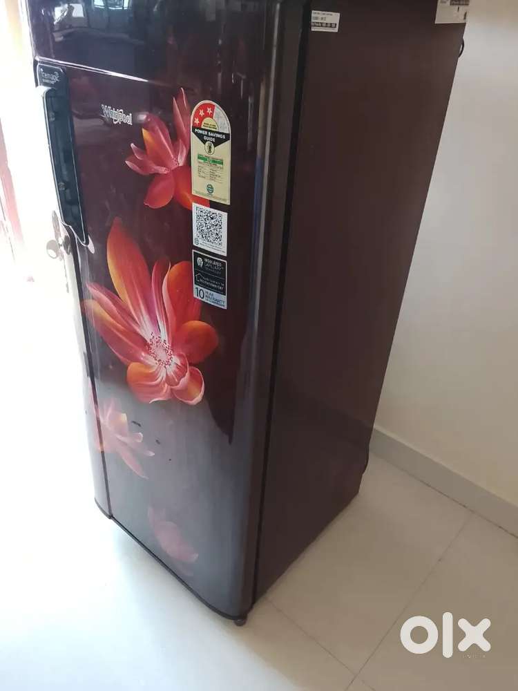 Whirlpool Icemagic , 3 Star, fridge.