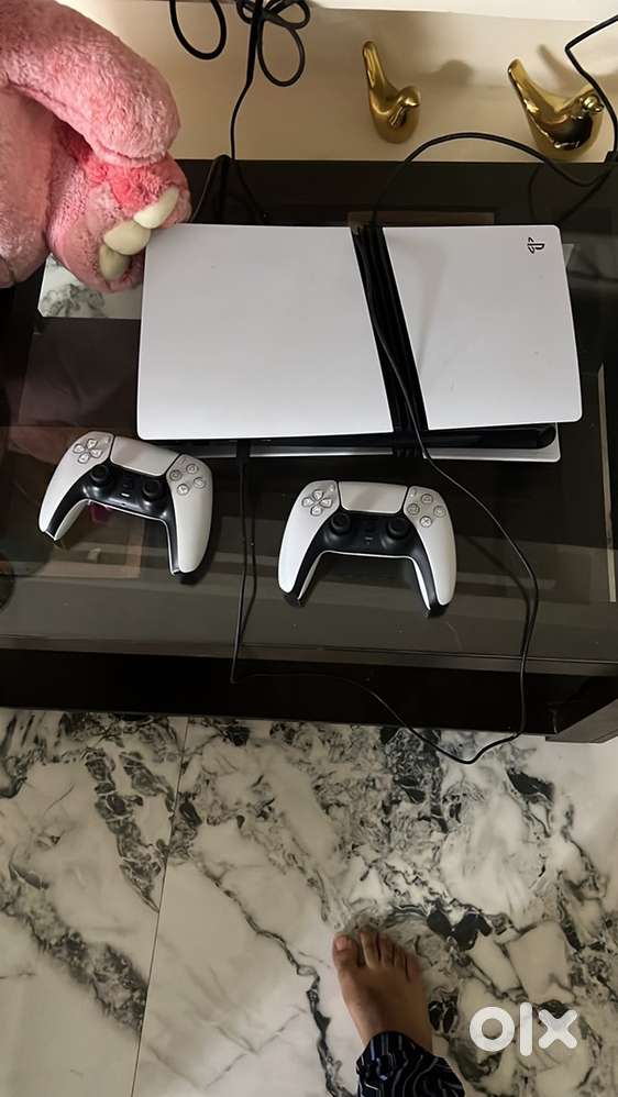 Play station 5 pro 2 tb