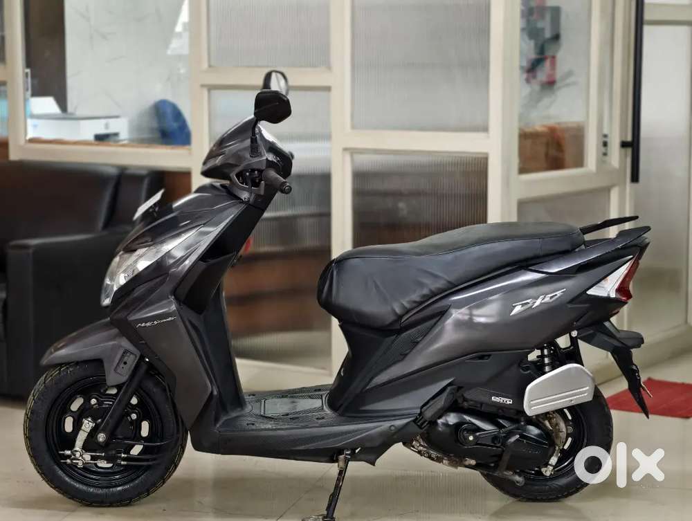 HONDA DIO DX