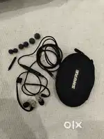Shure SE215 Sound Isolating Earphones IEM(In-Ear Monitors)